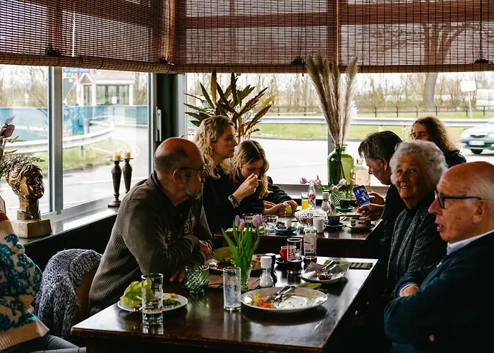 Zollhoes Zoek De Grens Op! *